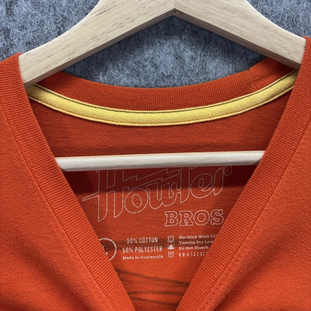Howler Brothers Men's T-Shirt Large Orange Short Sleeve Pelican Badge - Picture 6 of 8